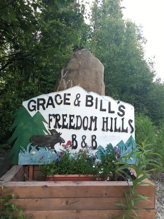 Grace And Bill'S Freedom Hills B&B Talkeetna Eksteriør billede